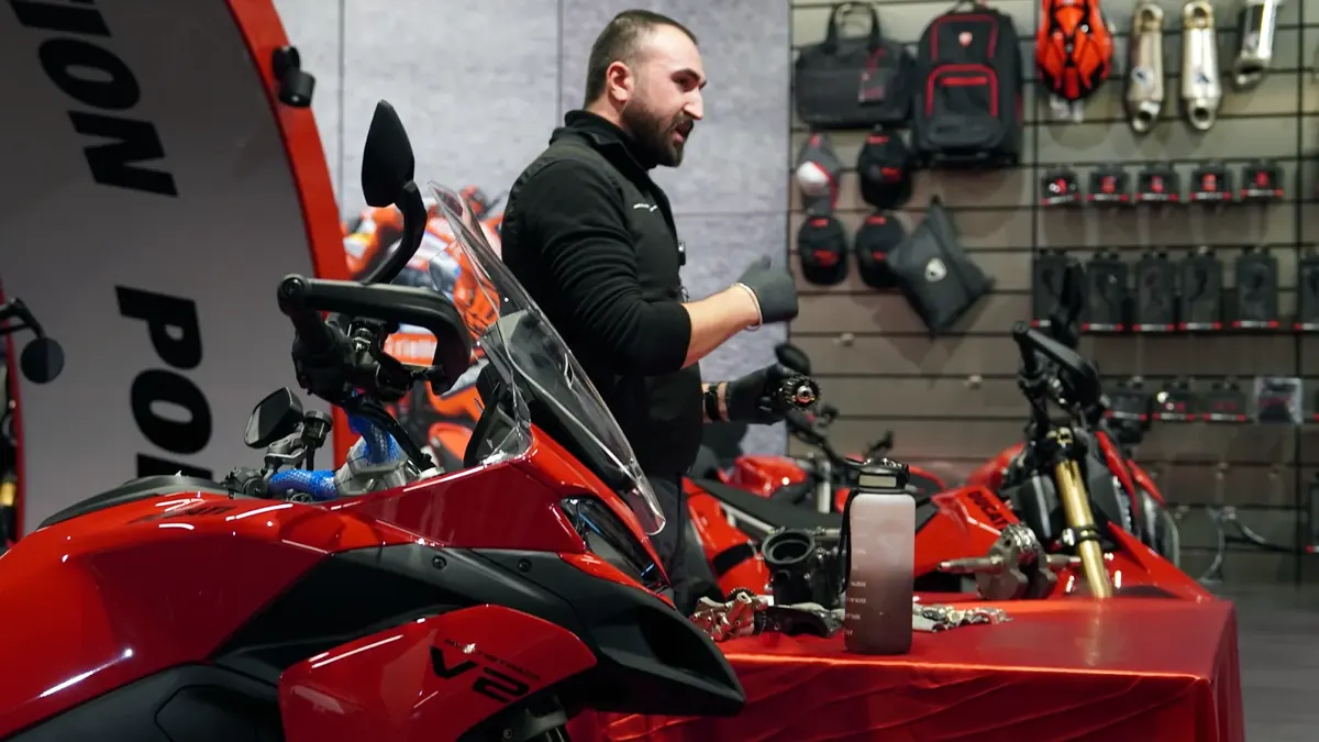 Ducati Service Workshop 2